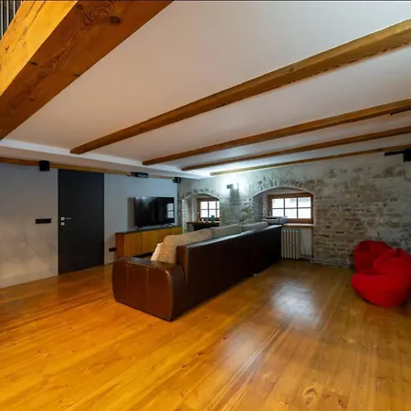 Old Town Loft Duplex, 24h7d Self Check In Loft Lejlighed *