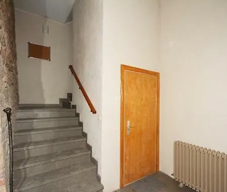 Old Town Duplex, 24/7 Self Check In Loft Apartment *