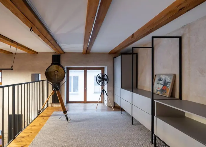 Old Town Loft Duplex, 24h7d Self Check In Loft