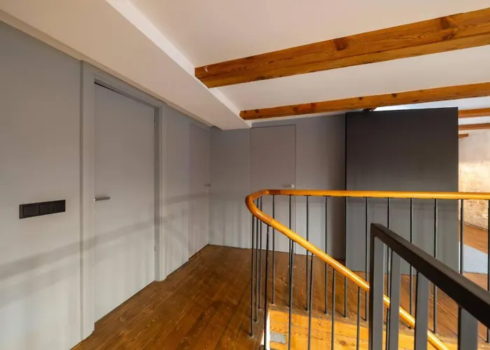 Old Town Loft Duplex, 24h7d Self Check In Loft Daire *